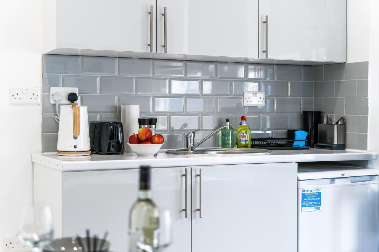 Livestay-Modern Studio Rooms In Zone 2 Лондон Экстерьер фото