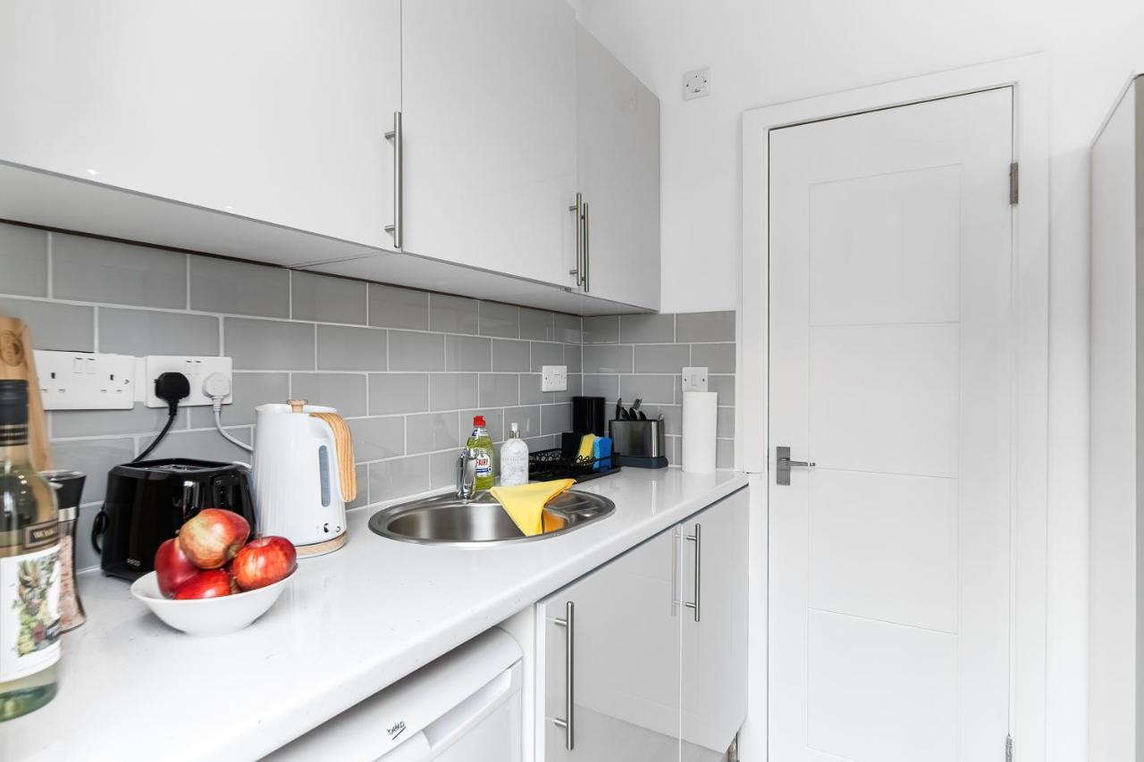 Livestay-Modern Studio Rooms In Zone 2 Лондон Экстерьер фото