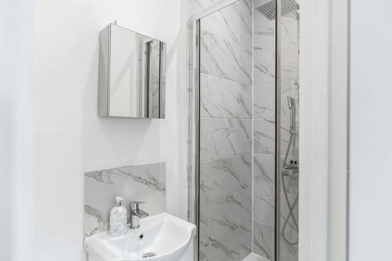 Livestay-Modern Studio Rooms In Zone 2 Лондон Экстерьер фото