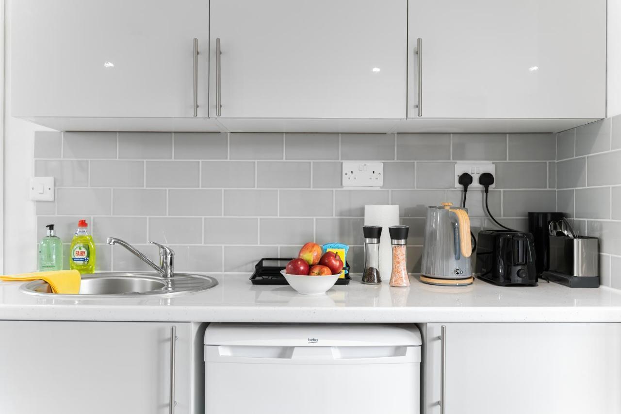 Livestay-Modern Studio Rooms In Zone 2 Лондон Экстерьер фото